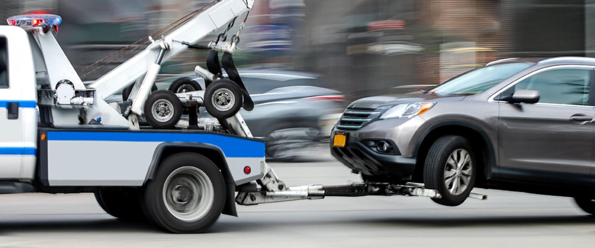 How much does a tow cost in toronto?